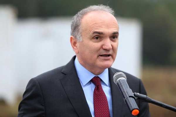 Faruk Özlü TÜPRAŞ'ı ziyaret etti