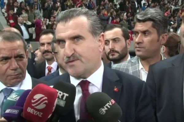 Osman Aşkın Bak: Ampute Futbol Milli Takımını ödüllendireceğiz