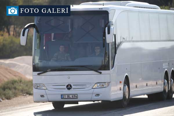 Komandolar sınır hattında