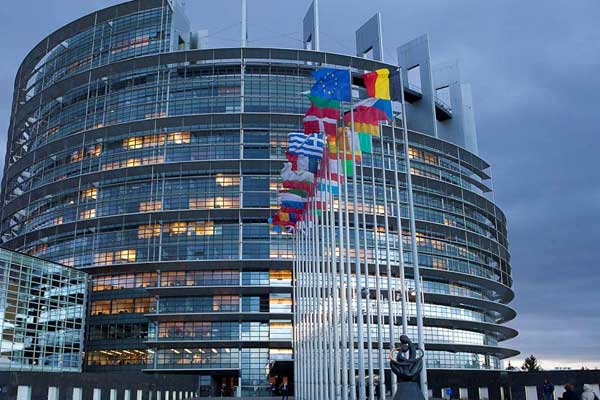 AB mutfağında kimyasal alarmı!