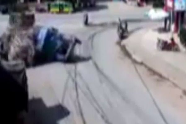 Tonlarca kerestenin altında can verdiler