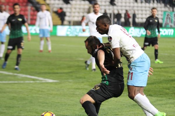 Trabzonspor ile Teleset Mobilya Akhisarspor 11. randevuda