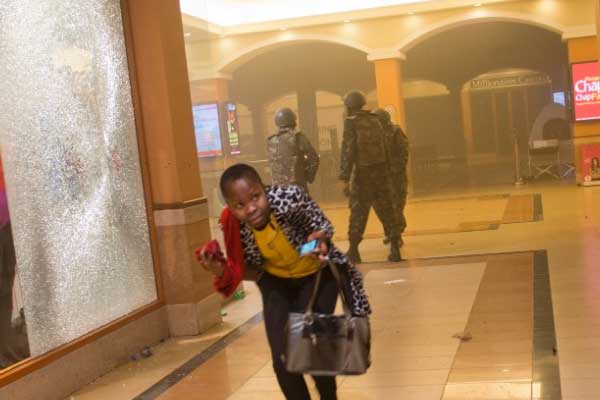 Kenya'da okula silahlı saldırı