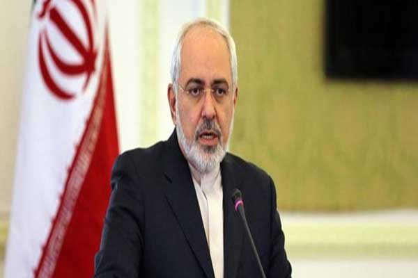 Cevad Zarif: Trump ABD'yi Riyad'a sattı