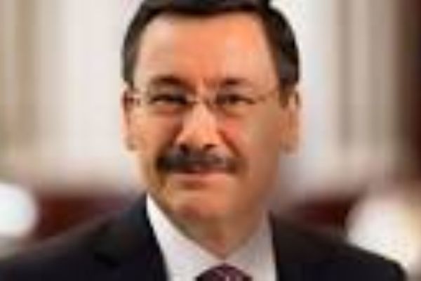 Melih Gökçek istifa ediyor mu ?