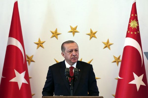 Cumhurbaşkanı Erdoğan'dan,Baykal ailesine 'geçmiş olsun' telefonu