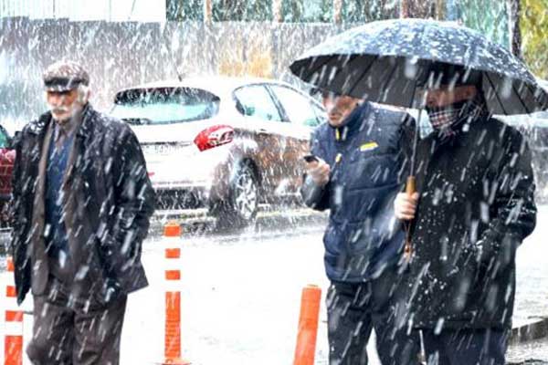 Ardahan beyaza büründü