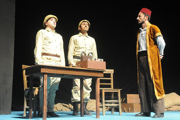 Mardin'de Kut'ül Amare tiyatro oyunu