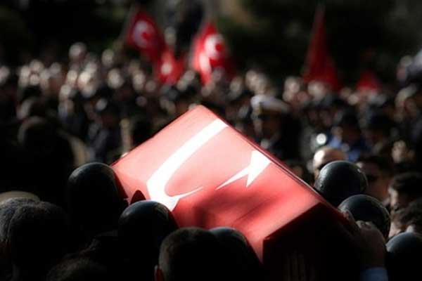 Kuzey Irak'ta 2 asker şehit oldu