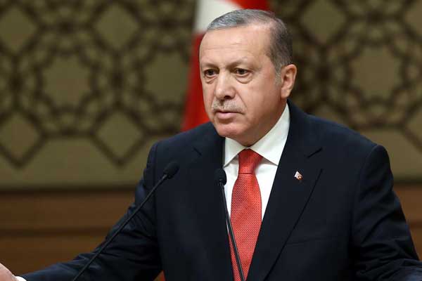 Ak Parti'de görevden almalar grup başkanvekillerine uzanabilir