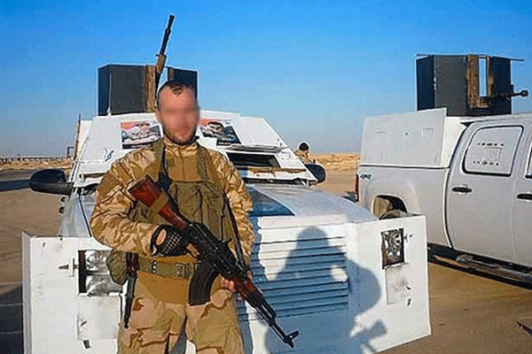 Rus paralı asker itiraf etti: IŞİD gibi kafa kesiyoruz!