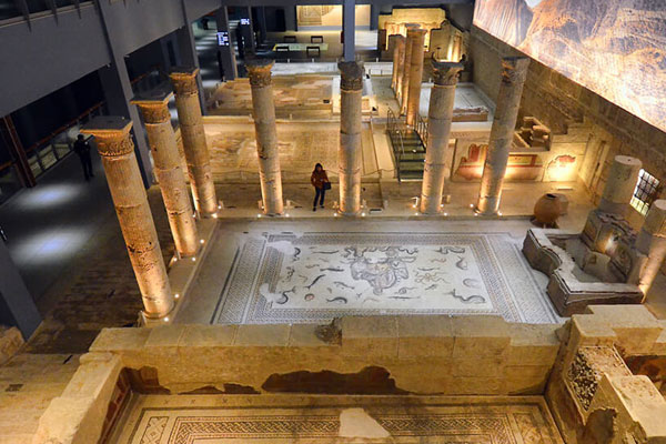 Meclis kaçak eserlerin peşinde