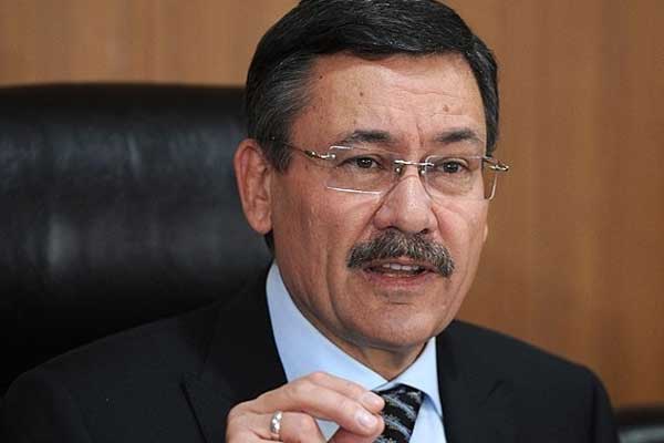 Gökçek, yarınki programını iptal etti