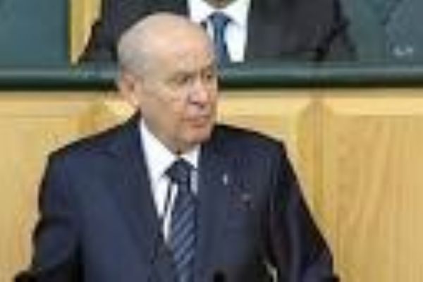 'Durdun Durdun da Şimdi Niye Ortaya Çıktın?'