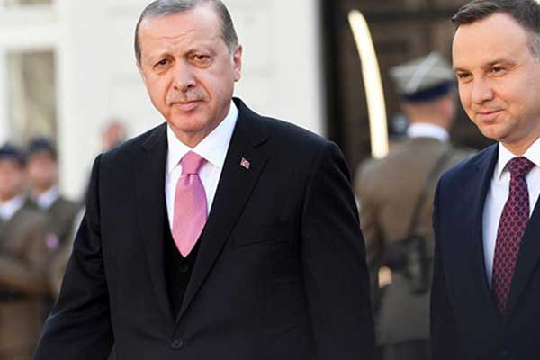 Cumhurbaşkanı Erdoğan 'Dede Efendi' ile karşılandı