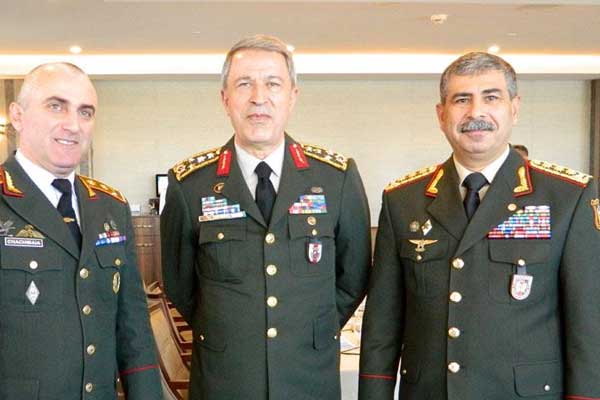 Genelkurmayı Başkanı Orgeneral Akar Gürcistan'da
