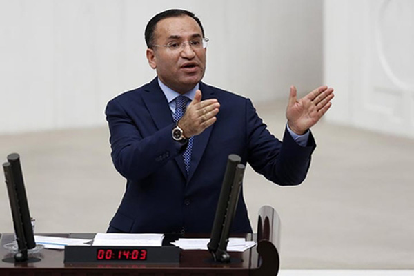 Bekir Bozdağ genel kurulda konuştu