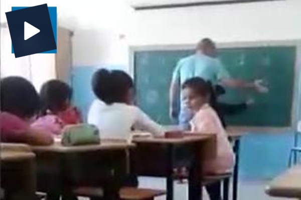 'D' harfini yazamayan çocuğa dayak isyan ettirdi