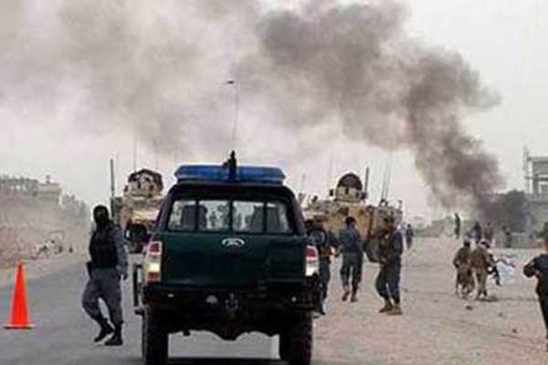 Afganistan'da askeri üsse bombalı saldırı