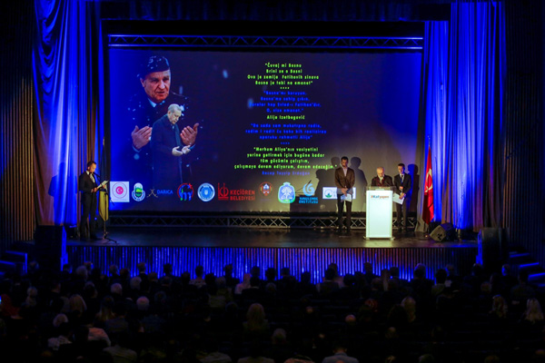 Saraybosna'da 'İslam'ın uç beyi Alija' belgeseli gösterildi