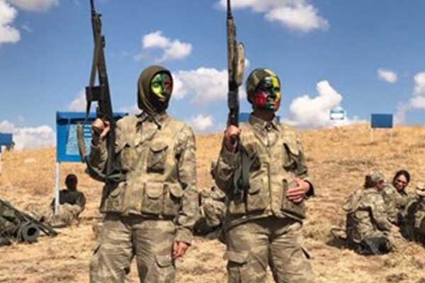 Kadın astsubay adayları eğitimlere başladı