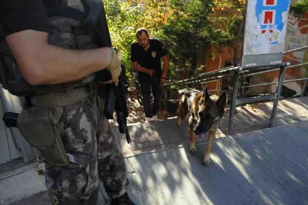 İstanbul'da nefes kesen narkotik operasyonu:2 gözaltı