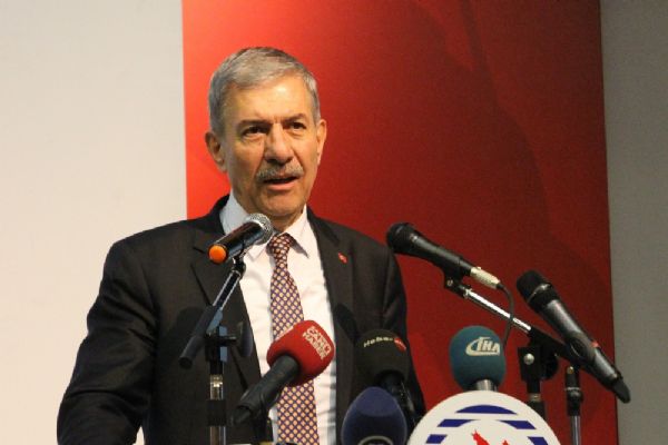Bakan Ahmet Demircan'dan, Baykal'ın sağlık durumuna ilişkin açıklama