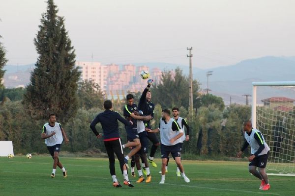 Olcan Adın Gençlerbirliği kadrosunda yok