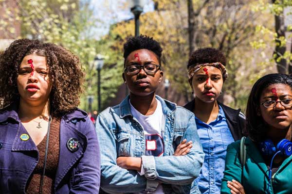 Oxford'un kapıları siyahi öğrenciye kapalı