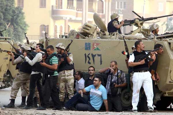 Mısır'daki silahlı grubun elinde 'rehineler var' iddiası