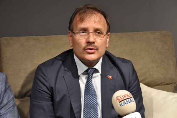 Hakan Çavuşoğlu: İstifalarla ilgili süreç devam ediyor