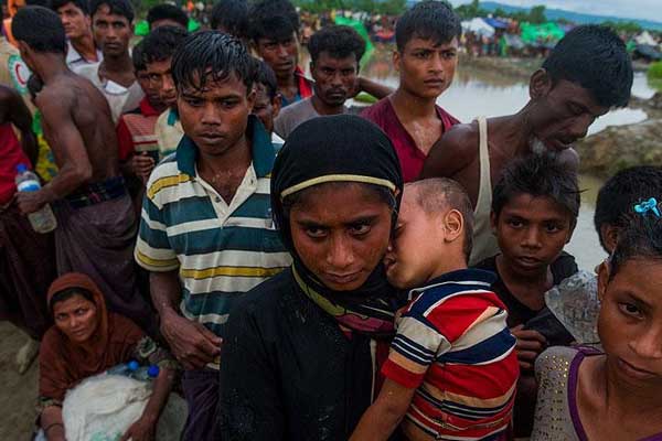 Bangladeş'e kaçan Arakanlıların sayısı 603 bine ulaştı