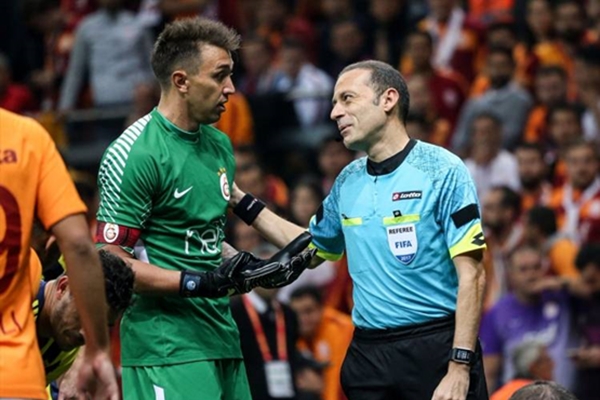 Darbiye Cüneyt Çakır'ın kararları damga vurdu