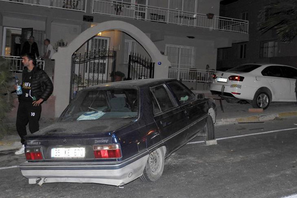 İzmir'de kaza: 5 yaralı