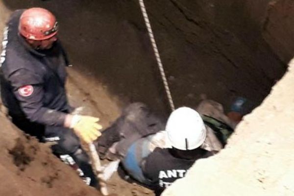 Antalya'da korkunç olay! 2 kişi hayatını kaybetti