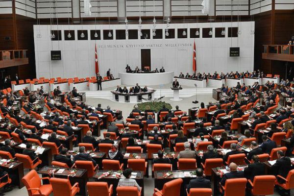 127 maddelik torba yasa TBMM’de kabul edildi