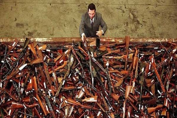 NATO silahları IŞİD deposunda iddiaları