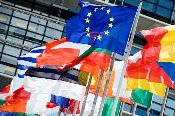 Avrupa Parlamentosu'nda cinsel taciz gündemde