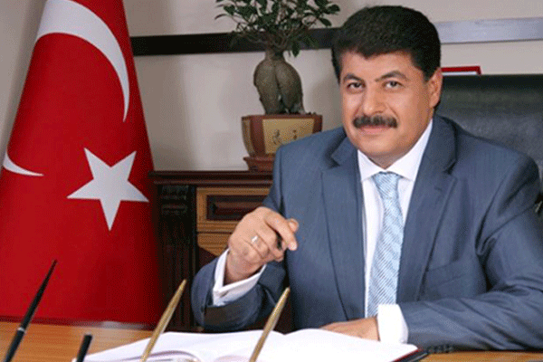 Azmi Ekinci kimdir ?