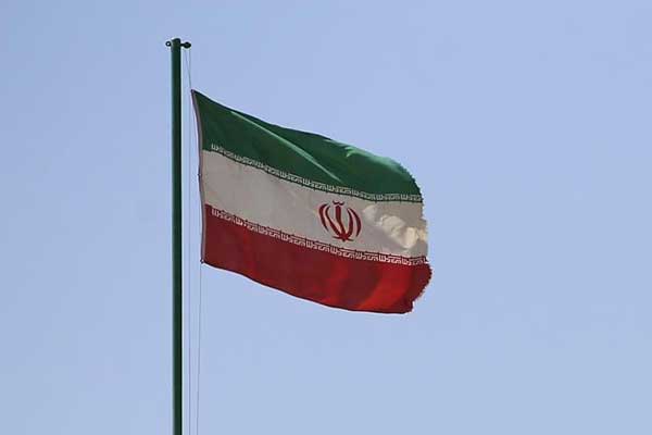 İran Başmak Sınır Kapısı'nı yeniden açtı