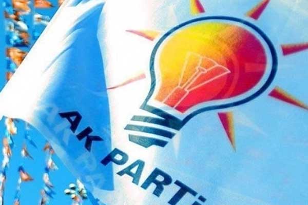 AK Parti'de belediye başkanlarının ardından 22 il başkanı değişecek