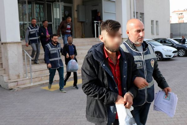 Aranan şahıslara şafak operasyonu: 41 kişi gözaltına alındı