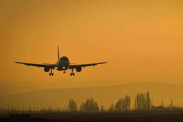 189 kişilik uçakta tek başına uçtu