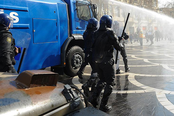 Azerbaycan'da terör operasyonu: 3 ölü