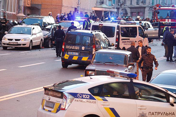 Kiev'de patlama! Ölü ve yaralılar var