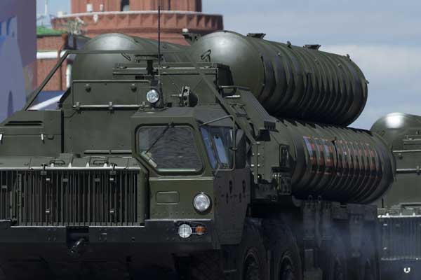 NATO'nu Türkiye'ye yönelik S-400 tehdidine Rusya'dan ilk yorum