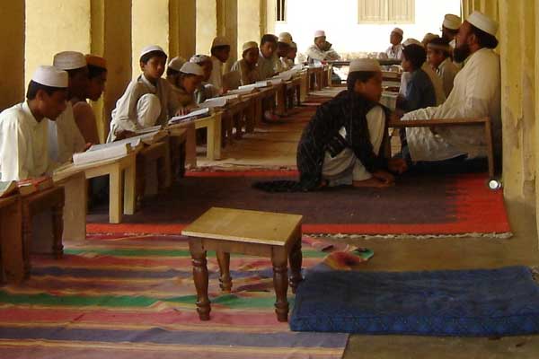 'Cihad' ardık Bangladeş medreselerinde olmayacak