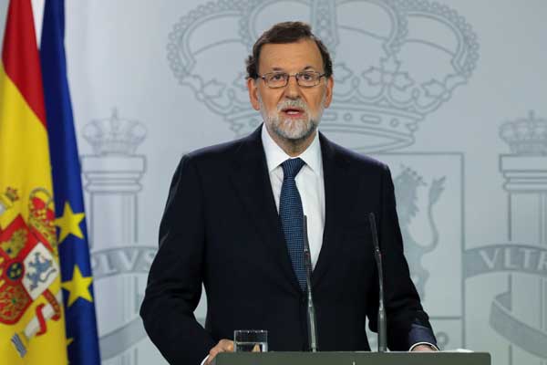 İspanya Başbakanı Rajoy'dan bağımsızlık ilanına ilk tepki