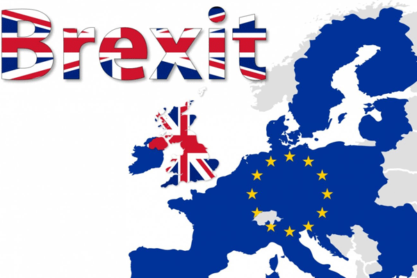 Brexit süreci İngiltere'nin kredi notunu etkiledi