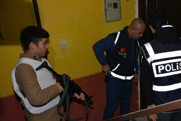 Türkiye genelinde 'cinayet' operasyonu